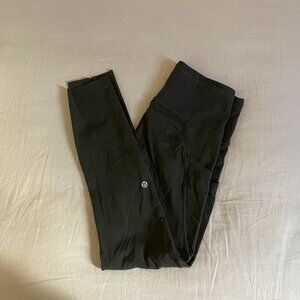 Lululemon Fast and Free High-Rise Tight 24” w/ Pockets - Size 6